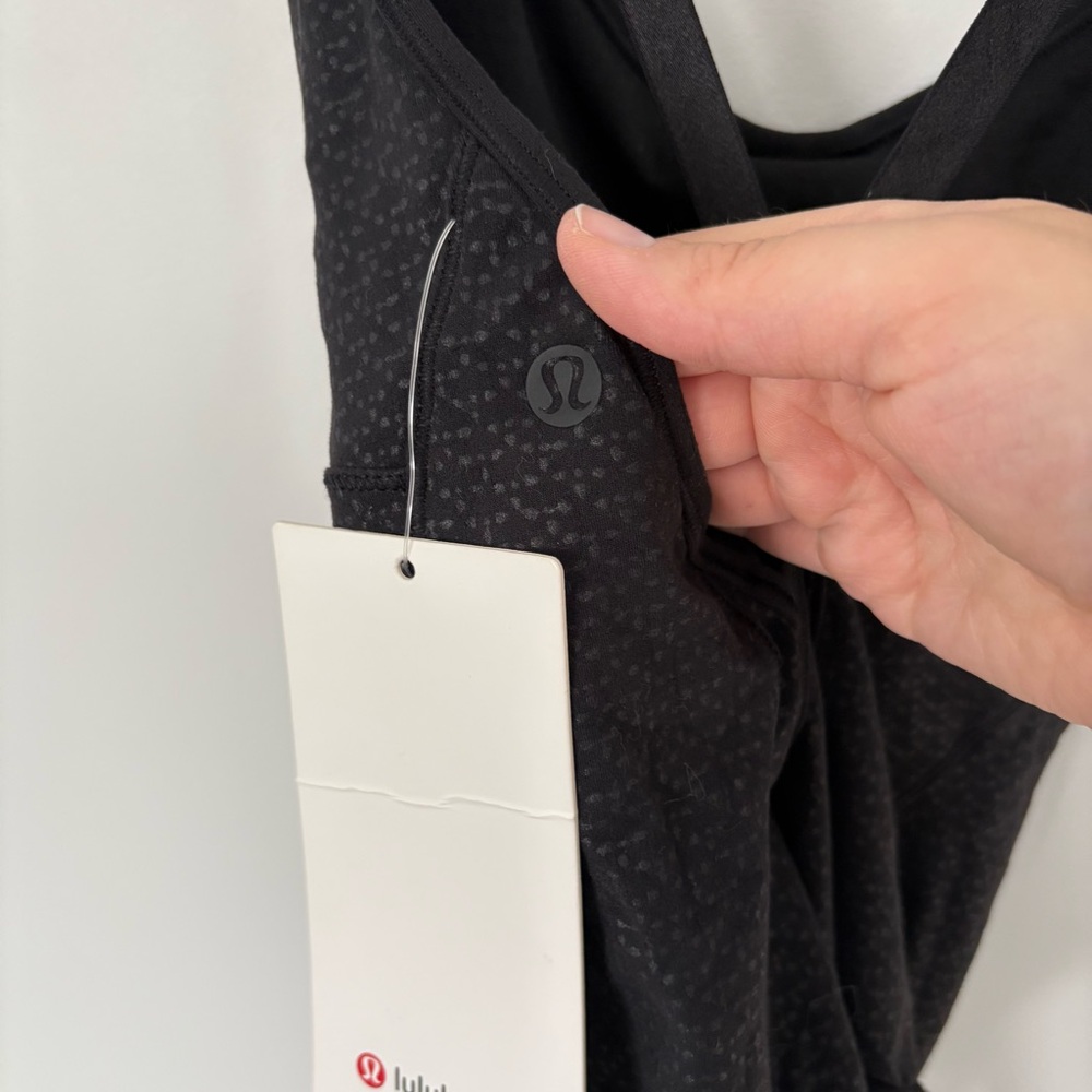 NWT Lululemon The Easy Bodysuit Nulu - Monochromic Black Emboss - Size 6 - Picture 6 of 10